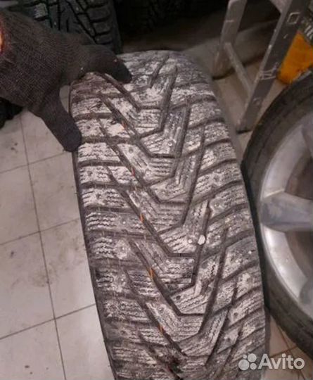 Hankook I'Pike RW11 215/60 R17