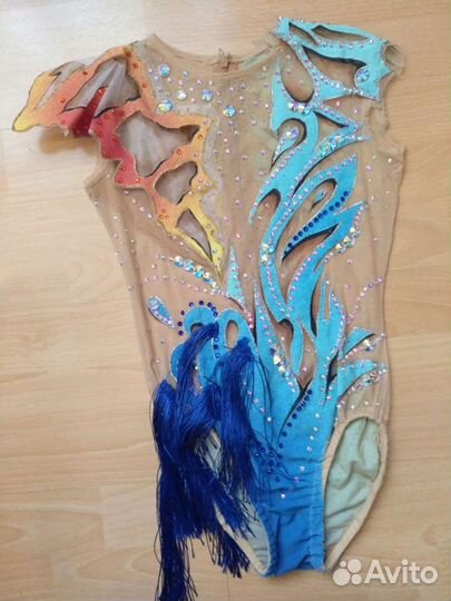 Купальник для художественной гимнастики