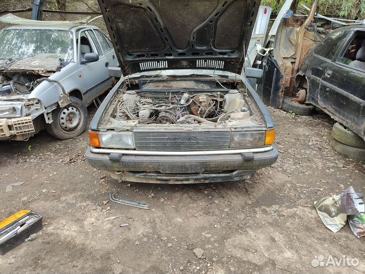 Хромированный молдинг на бампер Audi 80 B2