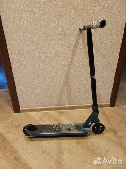 Трюковой самокат Tech Team Draco 2021