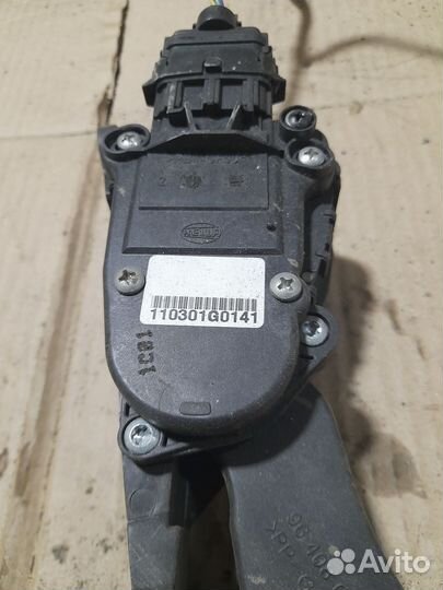 Педаль газа Epica