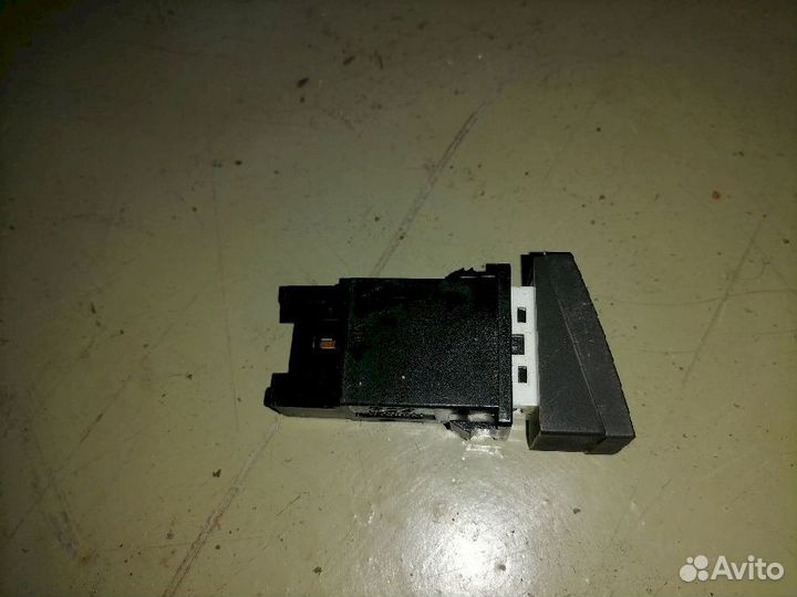 Кнопка противотуманных фар 93730-2C000 Hyundai Tib