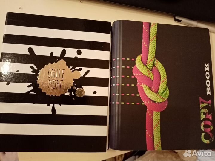 Канцелярия, тетради,Блокноты, лоток, календарь