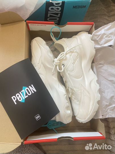 Доставка с poizon dewu 95