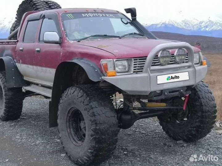 Toyota Hilux 2.8 МТ, 1989, 180 000 км