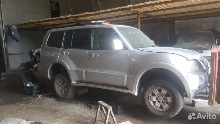 Кузов в сборе паджеро 3