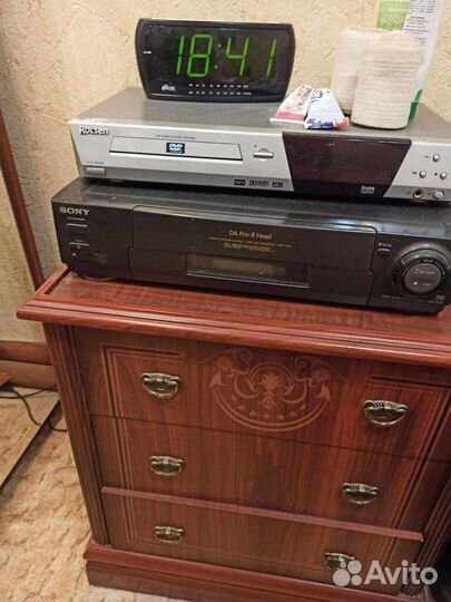 Видеомагнитофон sony