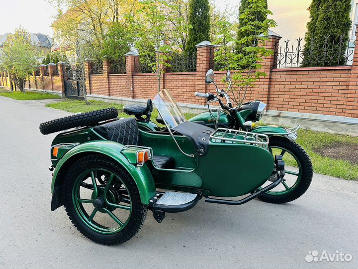 Мотоцикл Урал с коляской имз-8 Турист СССР
