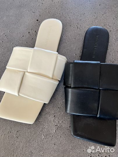 Шлепанцы женские