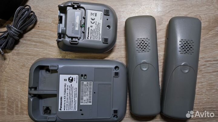 Радиотелефон Panasonic + автоответчик + доп трубка