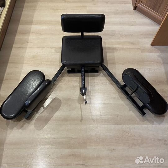 Тренажер для растяжки шпагата