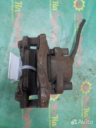 Суппорт передний левый Chevrolet Cobalt седан 78