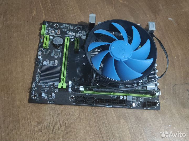 Материнская плата с процессором xeon e5 2689