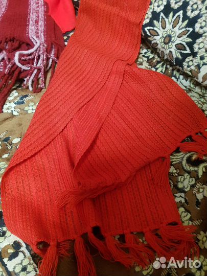 Шарфы женские