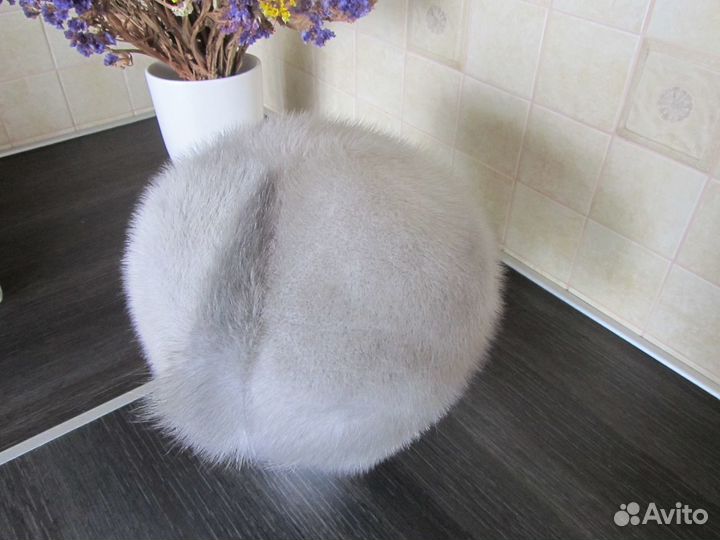 Шапка из голубой норки