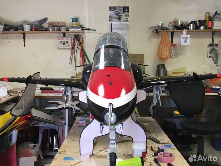 Р/У реактивная модель-копия самолета Hawk Bae t.1