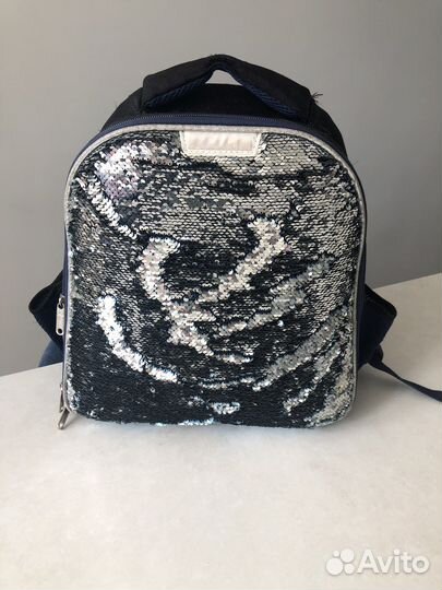 Школьный рюкзак