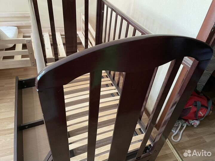 Детская кровать с поперечным маятником +матрас