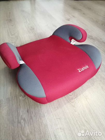 Детский бустер автомобильный