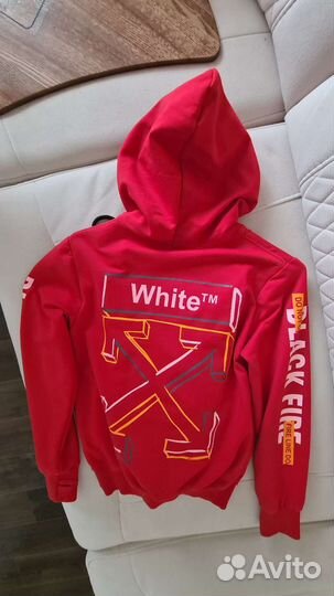 Спортивный костюм для мальчика 128-134