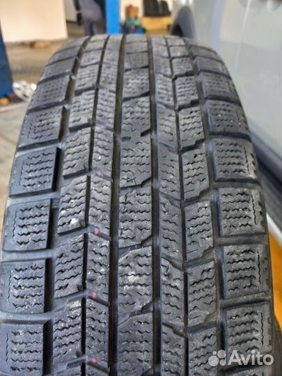 Dunlop DSX 215/60 R17