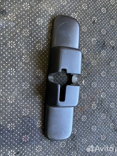 Накладка замка сидения Ford focus1