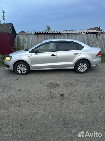 Volkswagen Polo 1.6 МТ, 2010, 177 000 км