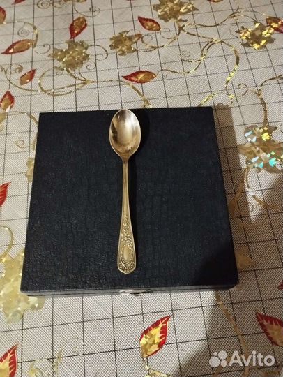 Винтаж-Набор позолоченных чайных ложек СССР