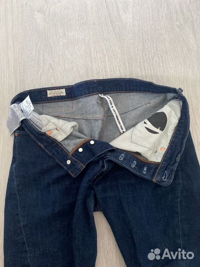 Джинсы Levis 512