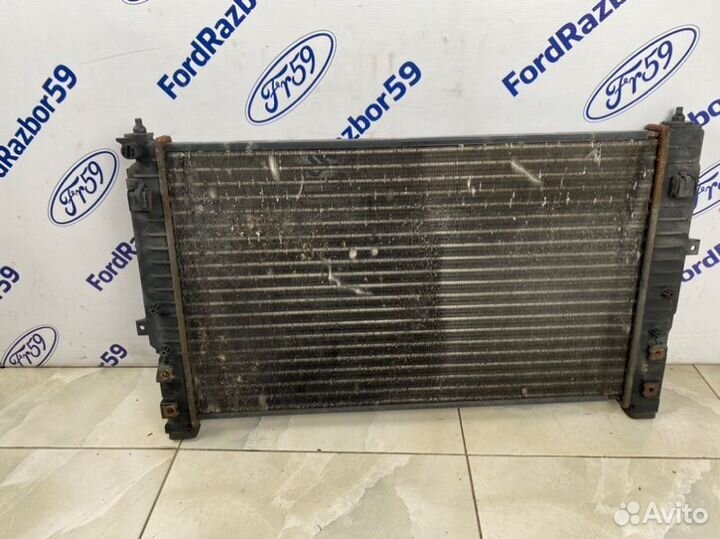 Радиатор двс Skoda Superb B5 2002-2008