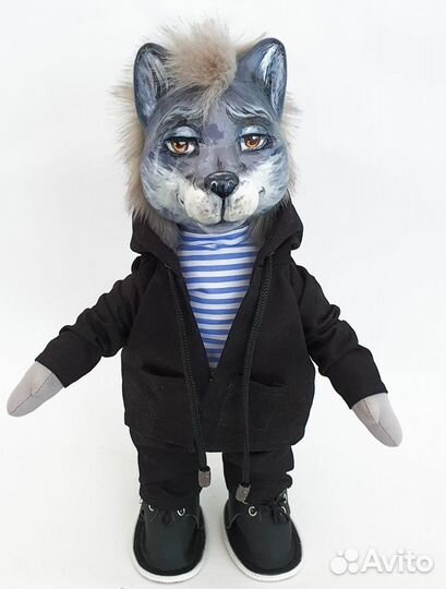 Кукла - статуя 