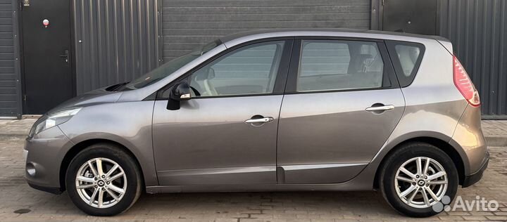 Renault Scenic 1.5 AT, 2011, 259 817 км