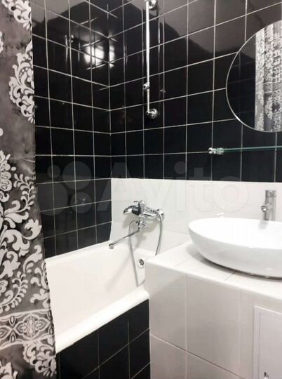 2-к. квартира, 50 м², 9/9 эт.