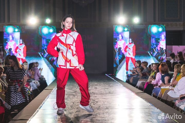 Ветрозащитный костюм на команду на заказ