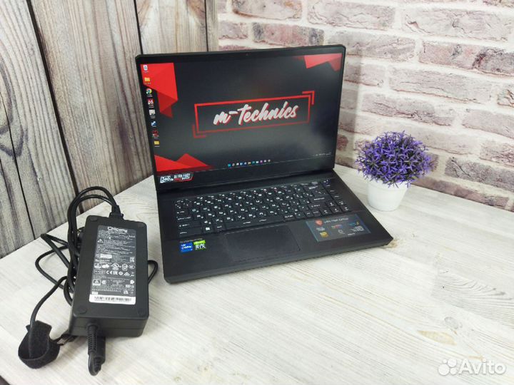 Новый игровой ноутбук MSI Vector GP66 12UGS-403RU