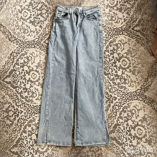 Джинсы широкие 27-28