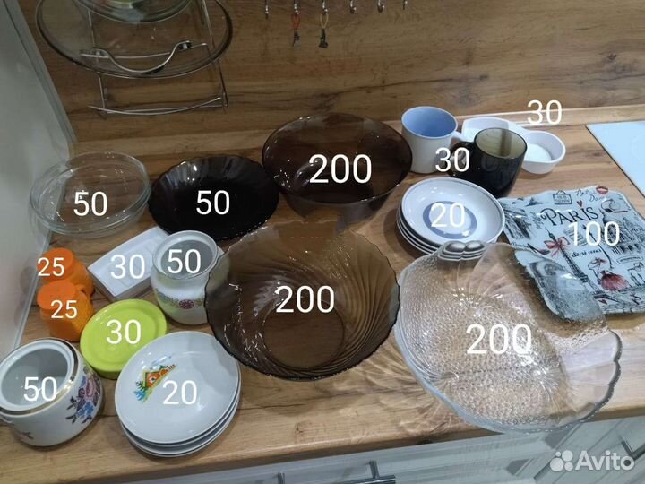 Салатники, тарелки, кружки, бокалы, посуда