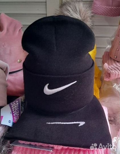 Набор шапка и снуд