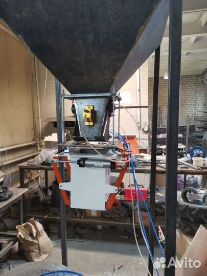 Весовой дозатор дв-3Г для сыпучих гравитационный