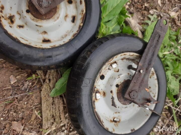 Колёса от детской педальной машины