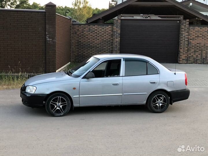 Hyundai Accent 1.5 МТ, 2001, 240 680 км