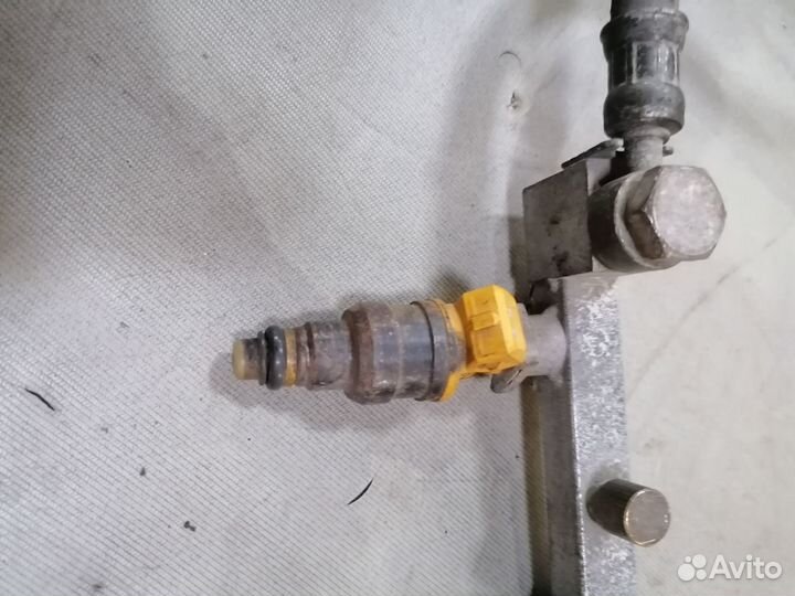 Топливная рампа Hyundai Accent 1 G4EK 1.5 MT 1996