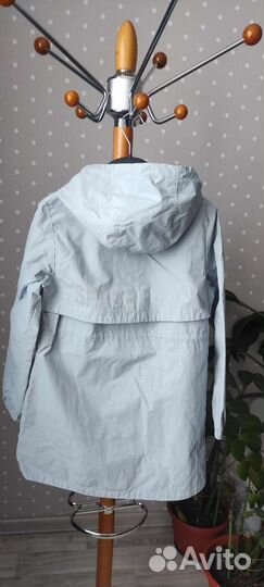 Плащ-ветровка для девочки