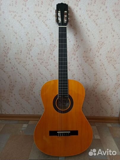 Гитара классическая
