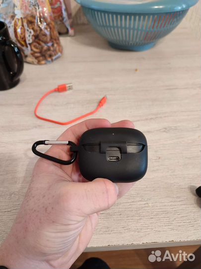 Беспроводные наушники jbl 130