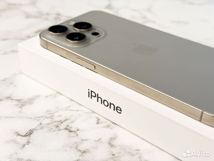 iPhone 15 Pro Max, 256 ГБ