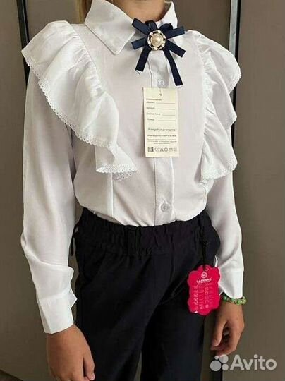 Блузка белая
