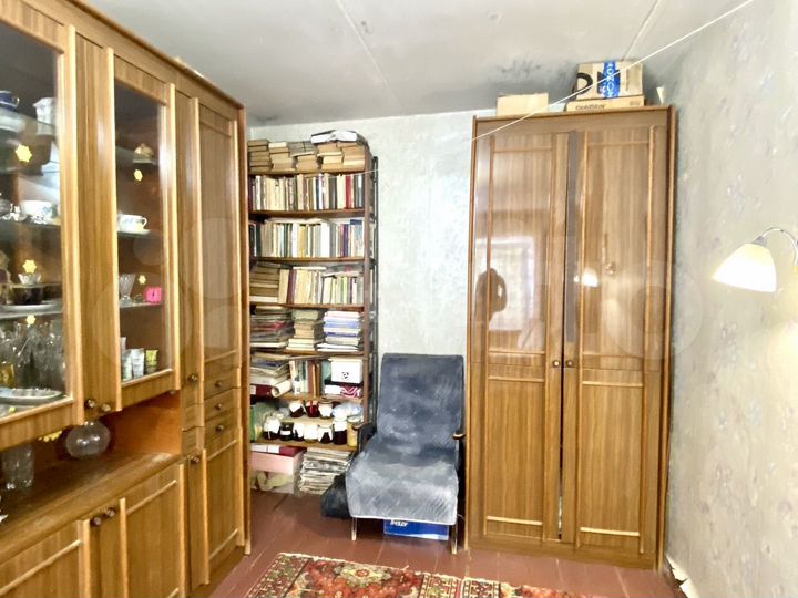 2-к. квартира, 39 м², 4/4 эт.