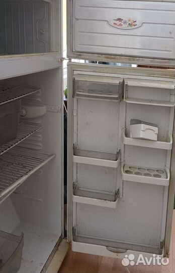 Холодильник бу
