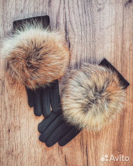 Перчатки женские